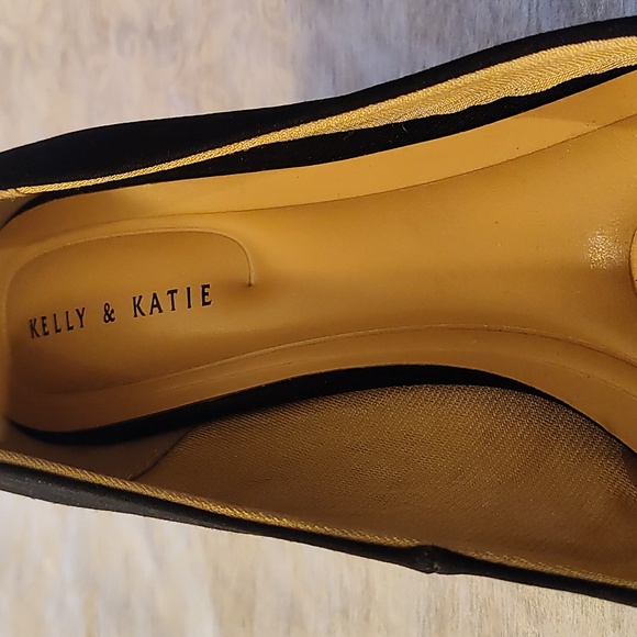 Womens Size 9.5 black Fabric pumps Kelly & Katie Genna - Picture 7 of 7